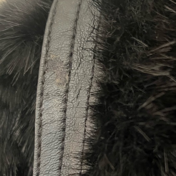 Bebe beautiful faux fur jacket - Picture 4 of 6